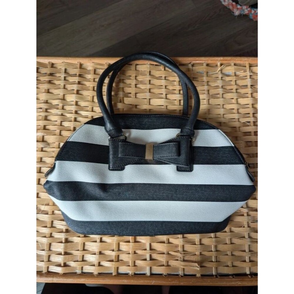 APT 9 Apt.9 Black White Stripe Bow Dome Satchel Bag Saffiano Preppy Old Money Wo